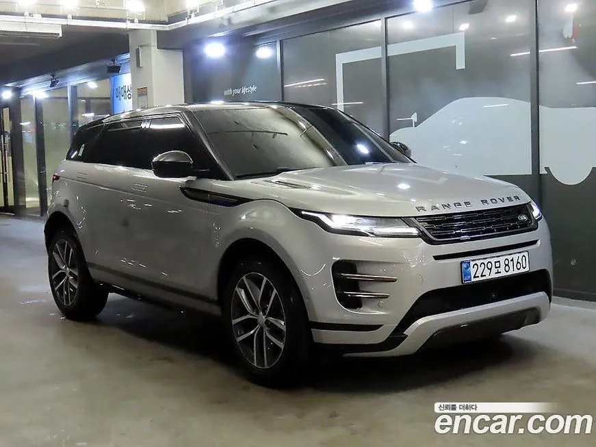 Land Rover Range Rover Evoque — фото 1