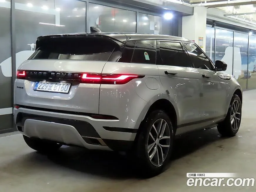 Land Rover Range Rover Evoque — фото 7