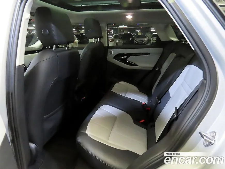 Land Rover Range Rover Evoque — фото 4