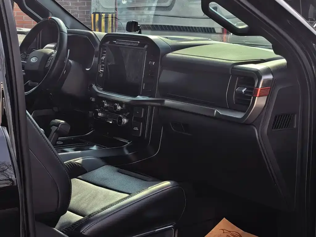 Ford F-150 Raptor 2023 из CN, фото 9