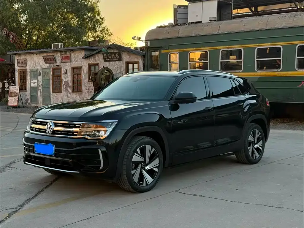 Volkswagen Teramont 2023 из CN, фото 1