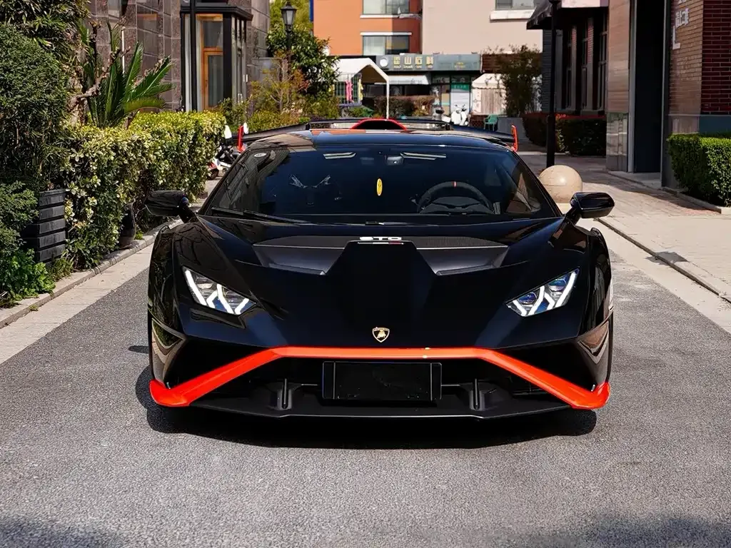 Lamborghini Huracan 2023 из CN, фото 9