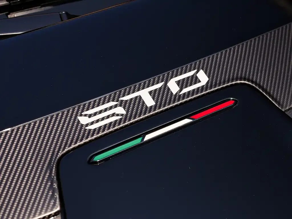 Lamborghini Huracan 2023 из CN, фото 6