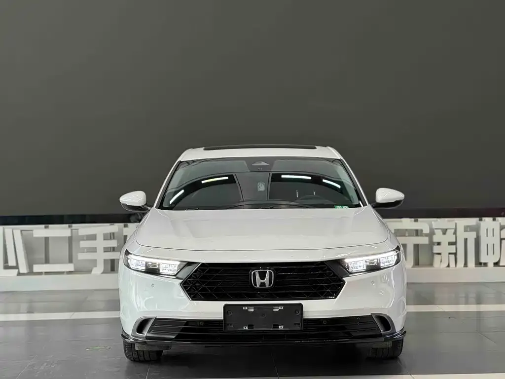 Honda Accord — фото 2