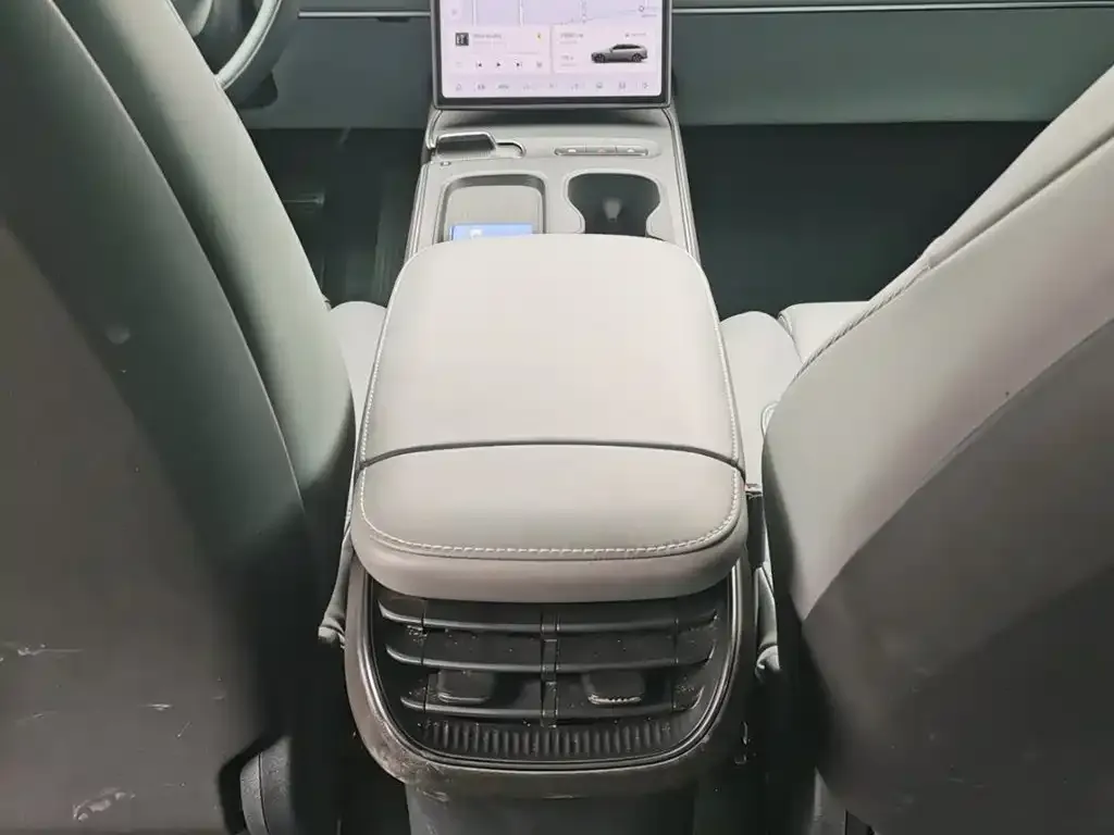 NIO ET5T 2024 из CN, фото 3
