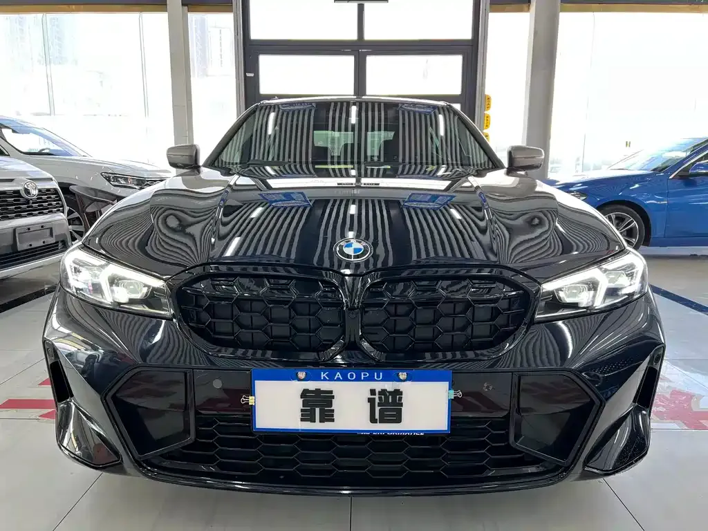 BMW 3 Series 2023 из CN, фото 8