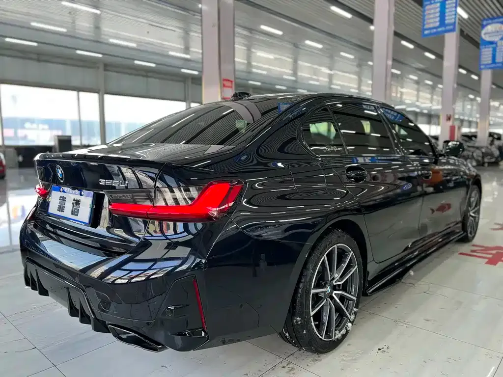 BMW 3 Series 2023 из CN, фото 5