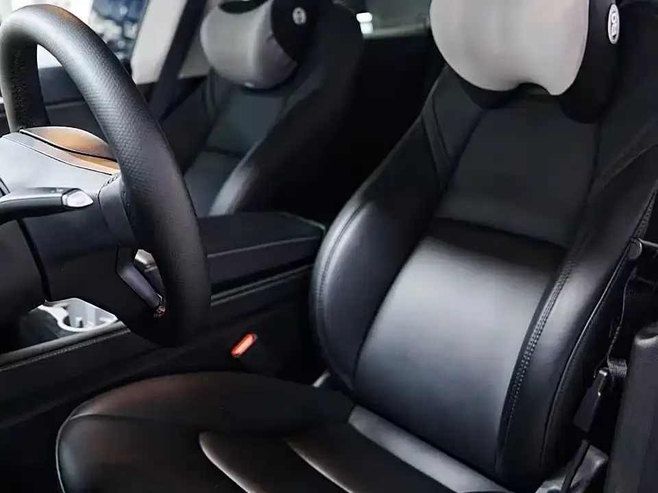 Tesla Model Y 2024 из CN, фото 4
