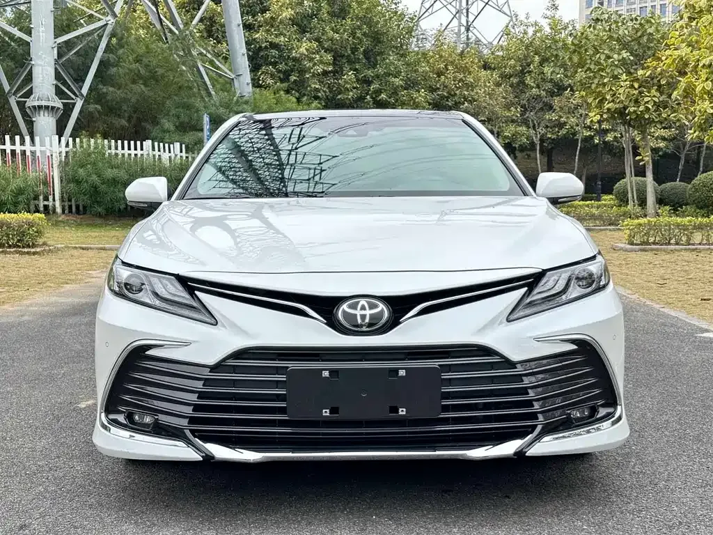 Toyota Camry 2024 из CN, фото 7