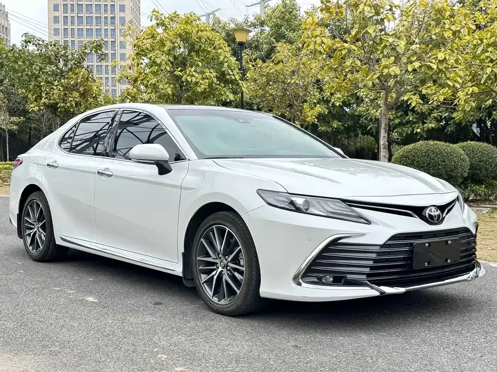 Toyota Camry 2024 из CN, фото 8