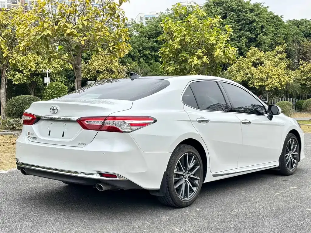 Toyota Camry 2024 из CN, фото 5