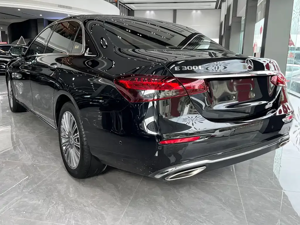 Mercedes-Benz E-Class 2022 из CN, фото 6