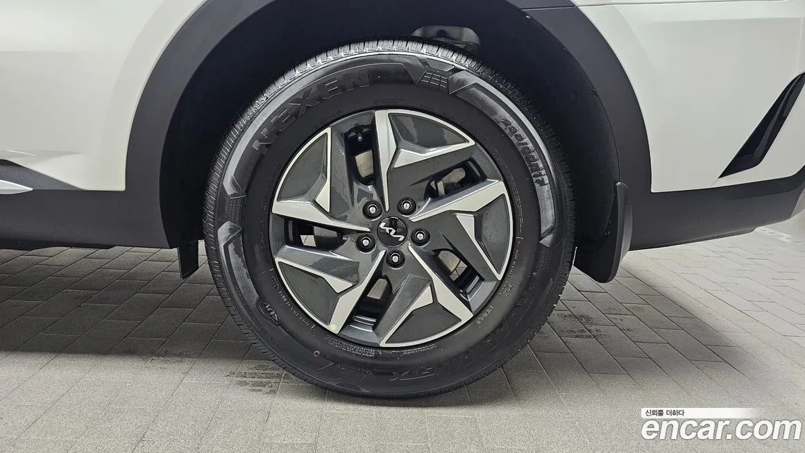 Kia Sorento — фото 5