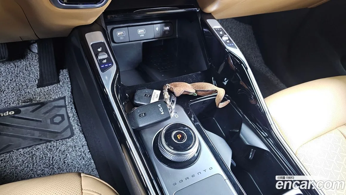 Kia Sorento — фото 10