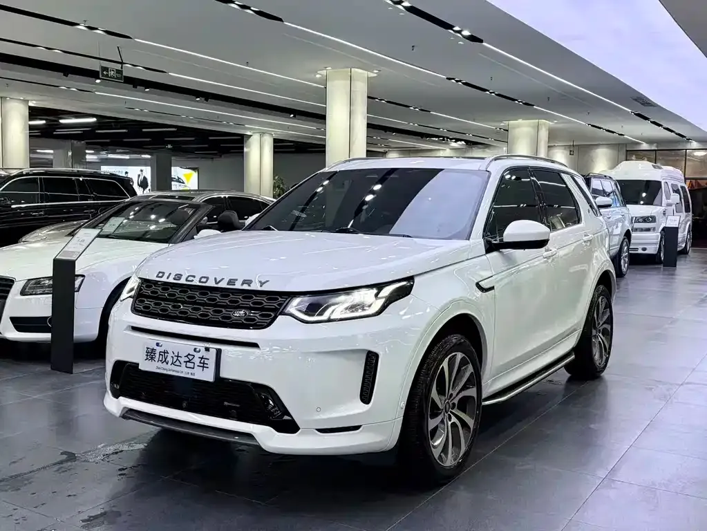 Land Rover Discovery Sport — фото 1