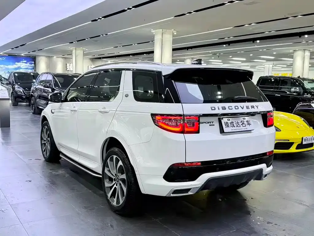 Land Rover Discovery Sport — фото 8