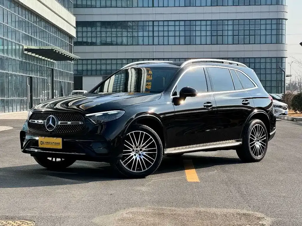 Mercedes-Benz GLC — фото 1