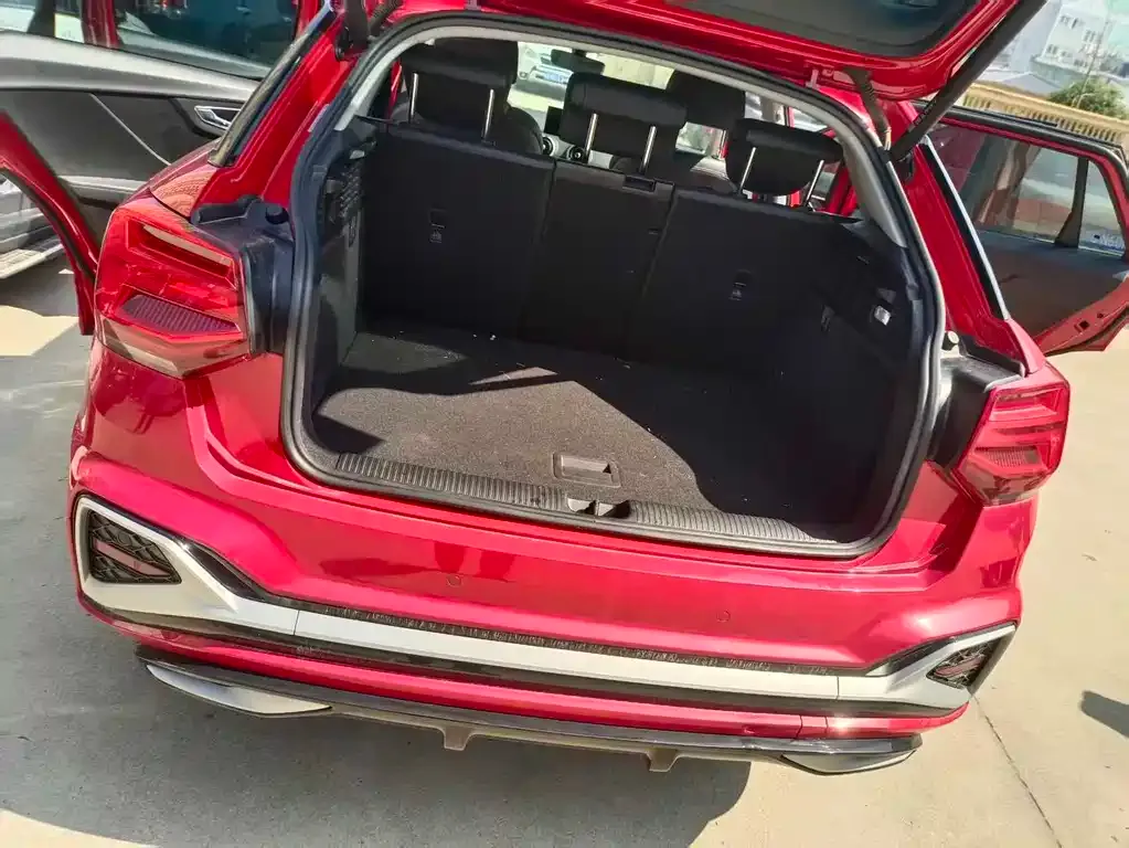 Audi Q2L 2022 из CN, фото 9