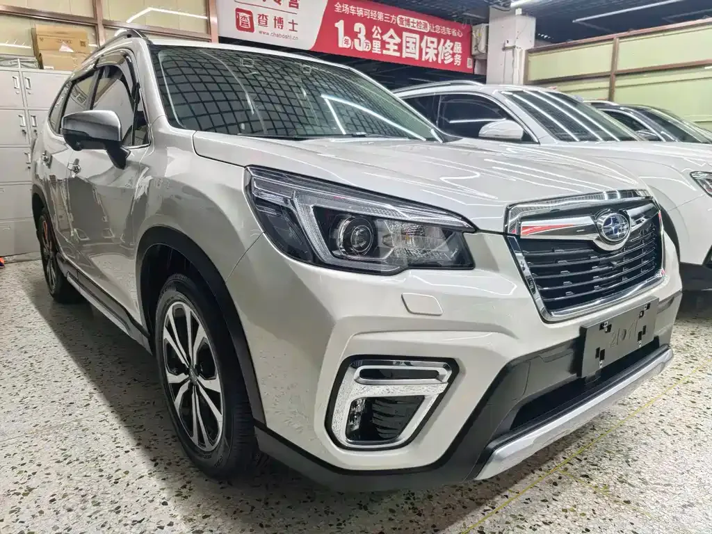 Subaru Forester — фото 3