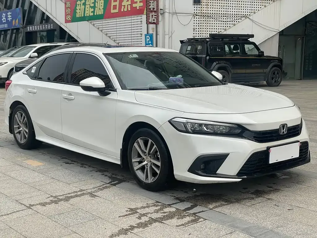 Honda Civic — фото 10