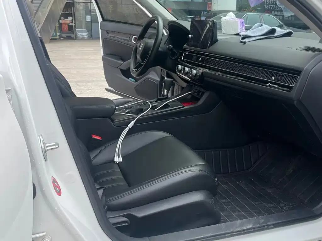 Honda Civic — фото 4