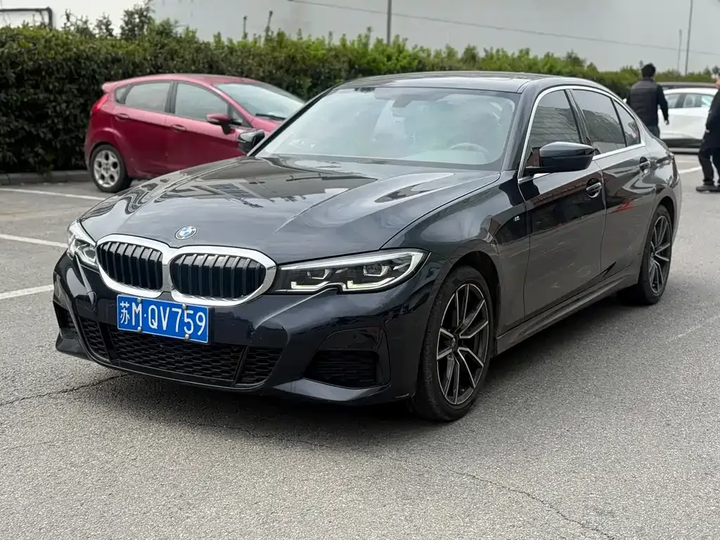 BMW 3 Series — фото 1