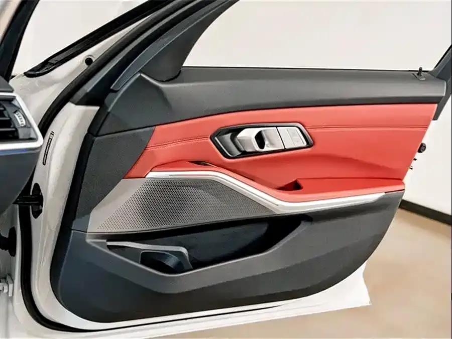 BMW 3 Series — фото 4