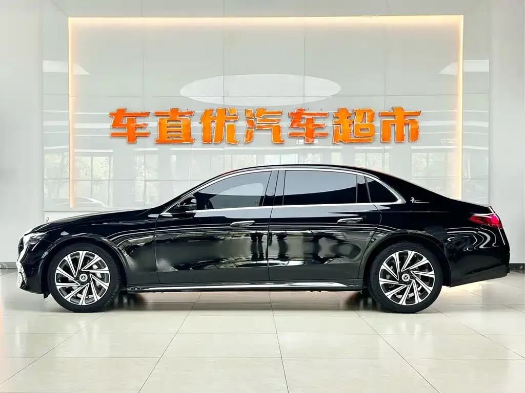 Mercedes-Benz E-Class 2024 из CN, фото 3