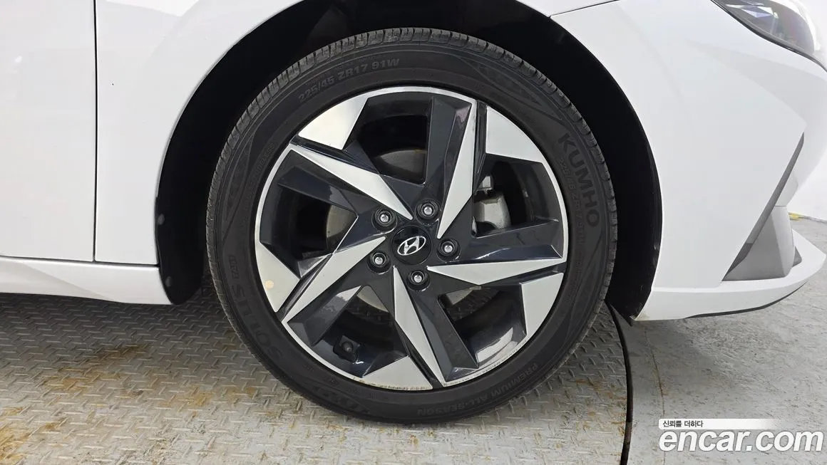 Hyundai AVANTE — фото 6