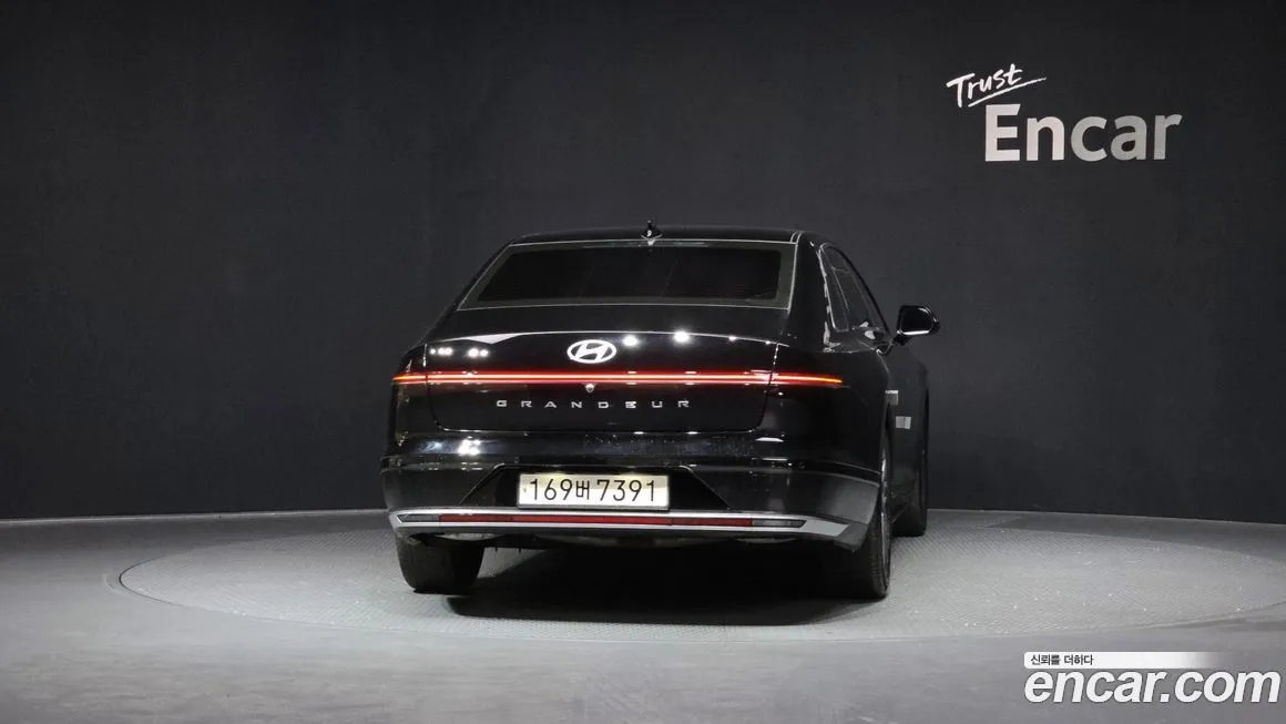 Hyundai Grandeur 2023 из KR, фото 2