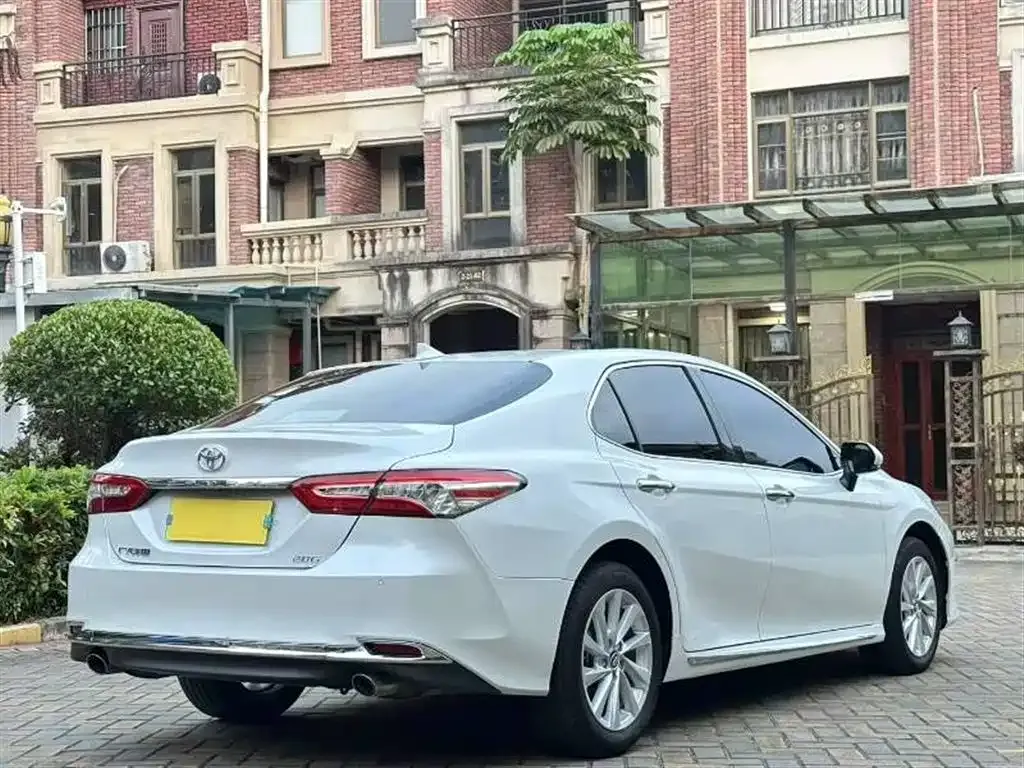 Toyota Camry 2023 из CN, фото 9
