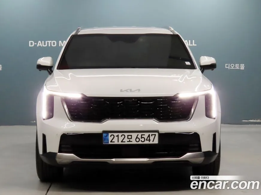 Kia Sorento — фото 7