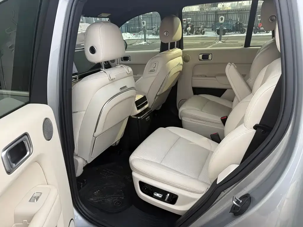 Li Auto L8 2023 из CN, фото 6