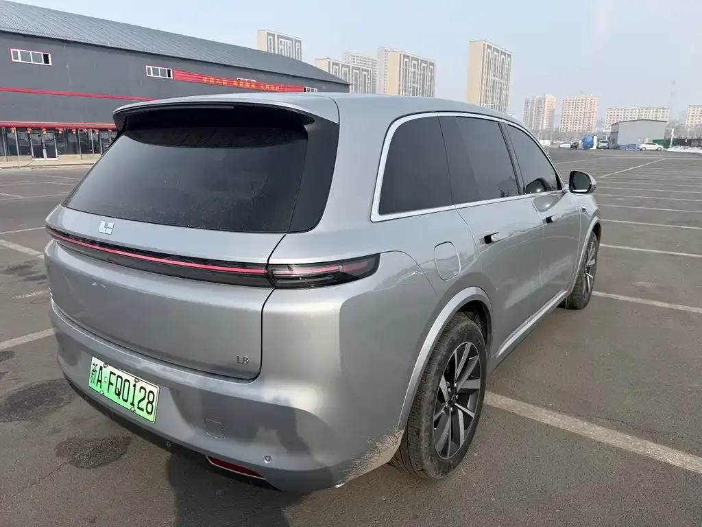Li Auto L8 2023 из CN, фото 4