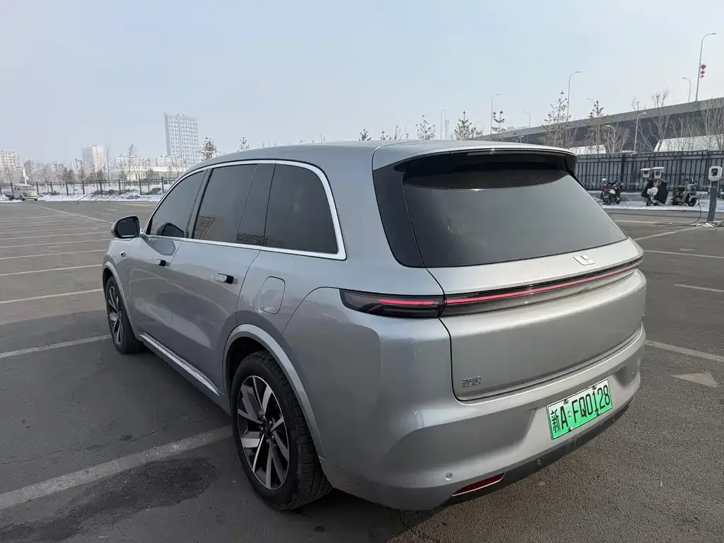 Li Auto L8 2023 из CN, фото 2