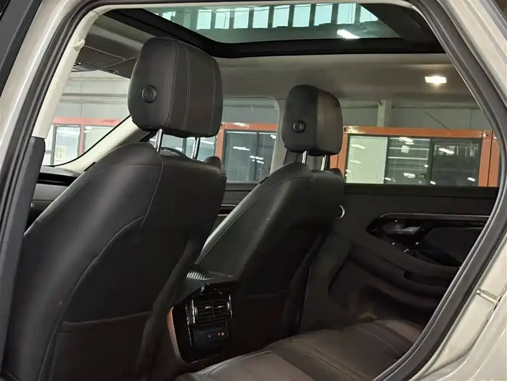 Land Rover Evoque — фото 3
