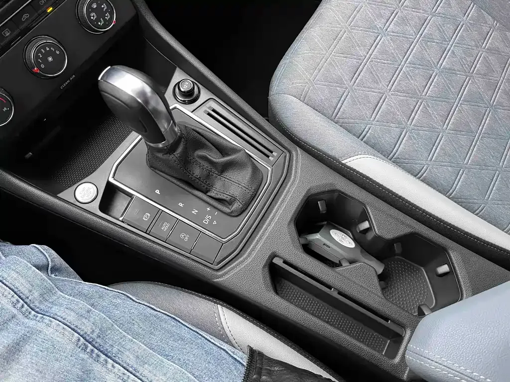 Volkswagen Lavida 2023 из CN, фото 9