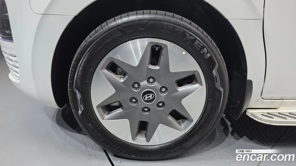 Hyundai Staria 2025 из KR, фото 4