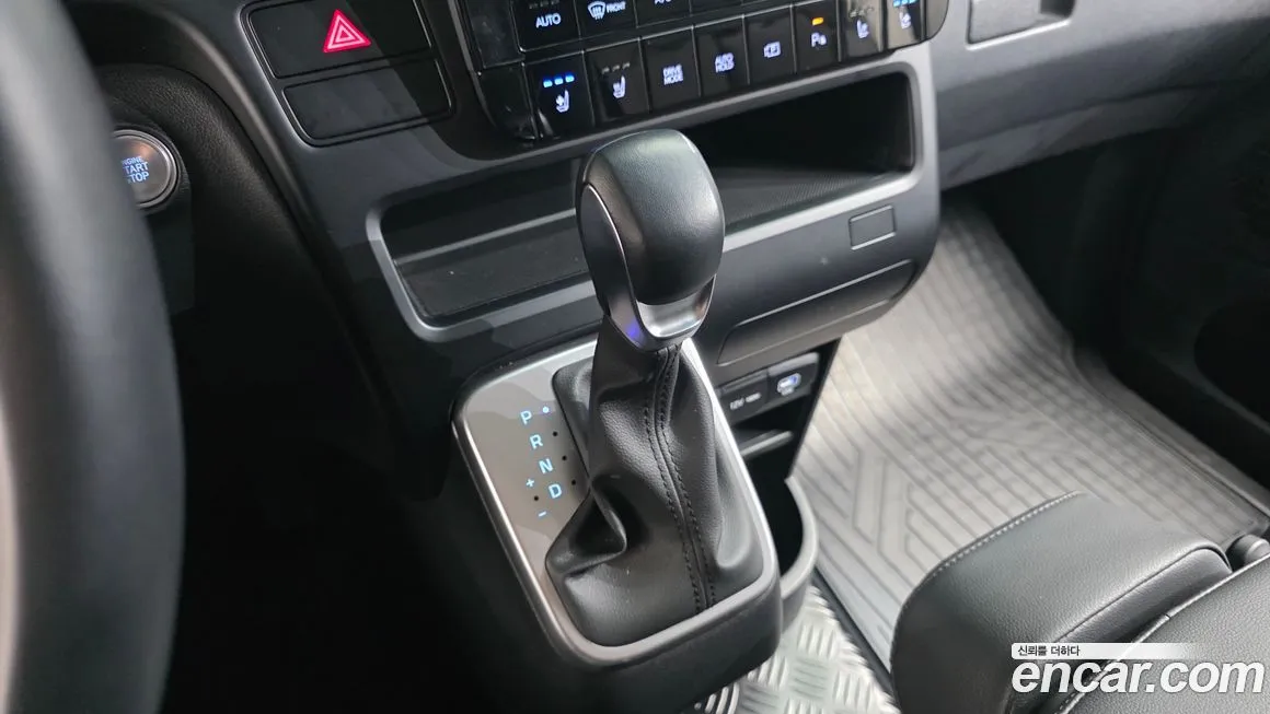 Hyundai Staria 2025 из KR, фото 8
