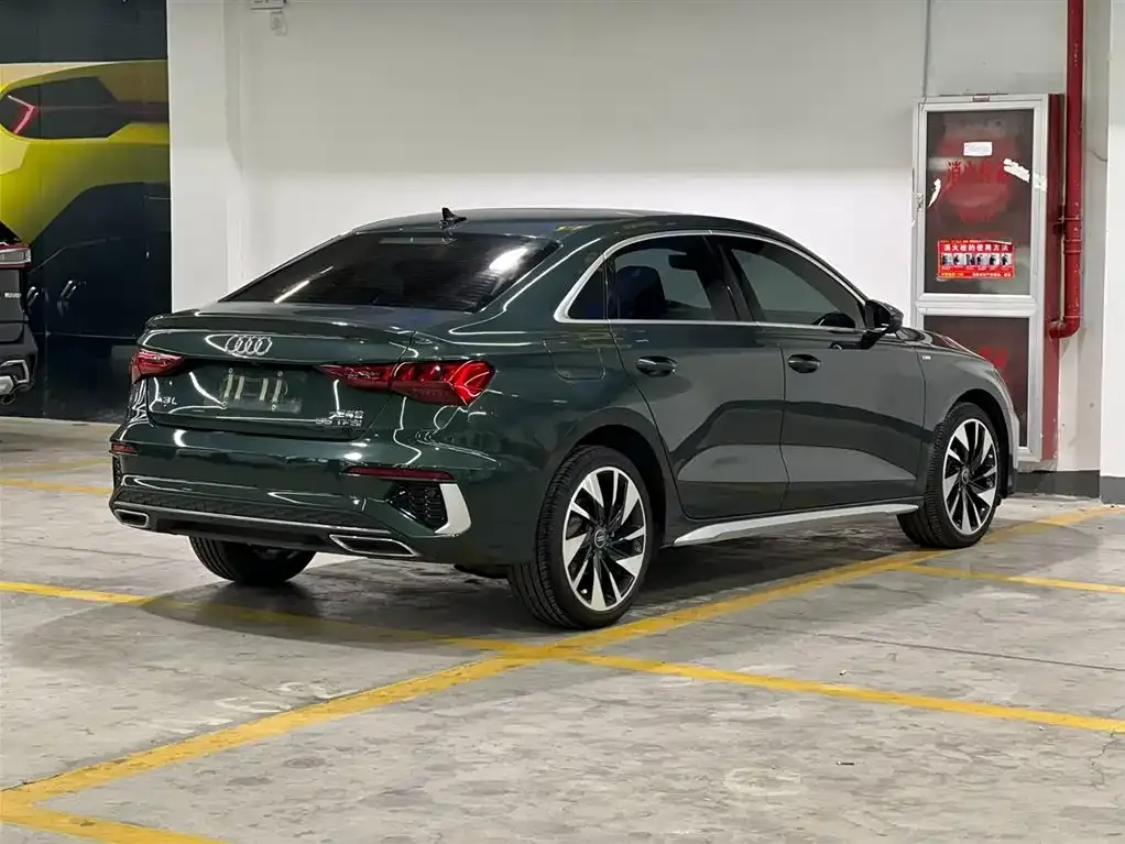 Audi A3 2023 из CN, фото 7