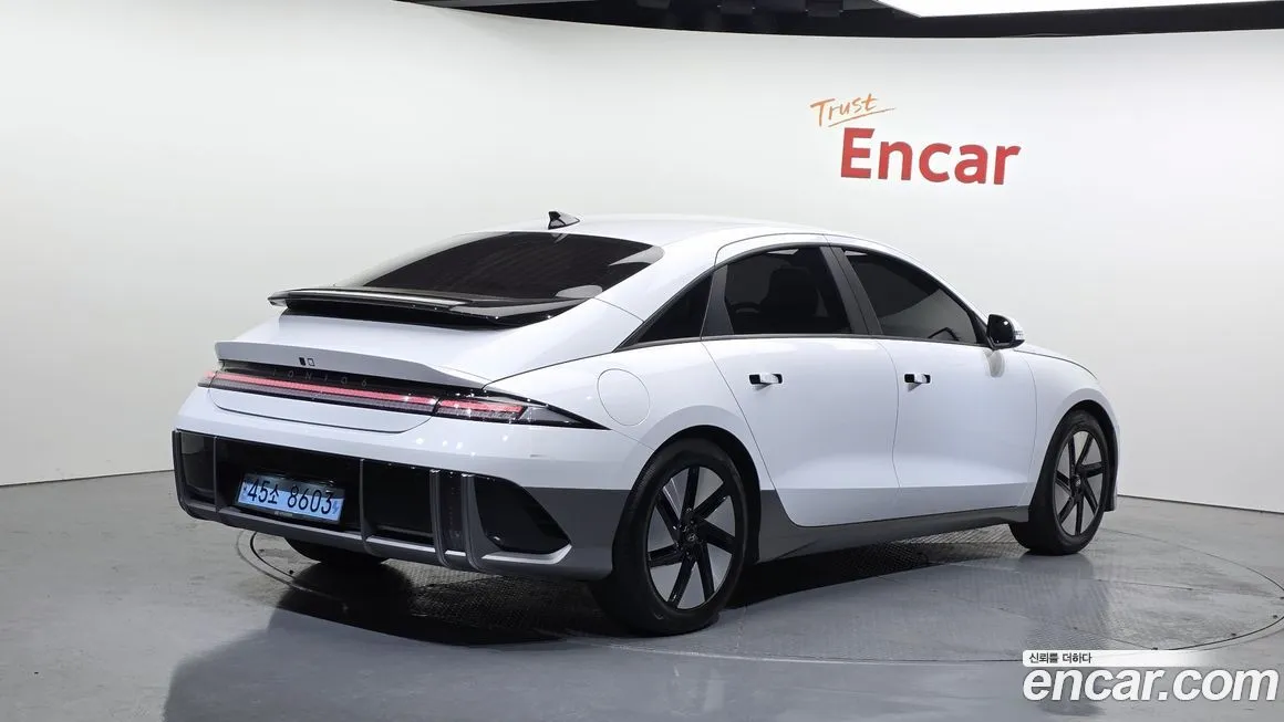 Hyundai Ioniq6 2023 из KR, фото 9