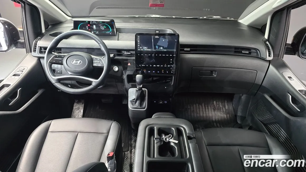 Hyundai Staria 2025 из KR, фото 5