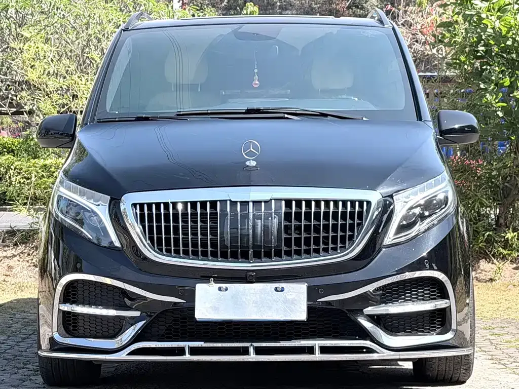 Mercedes-Benz Vito — фото 1