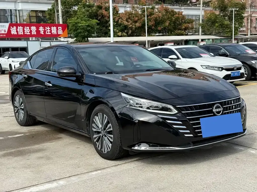 Nissan Teana 2023 из CN, фото 3
