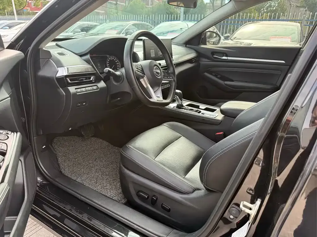 Nissan Teana 2023 из CN, фото 1