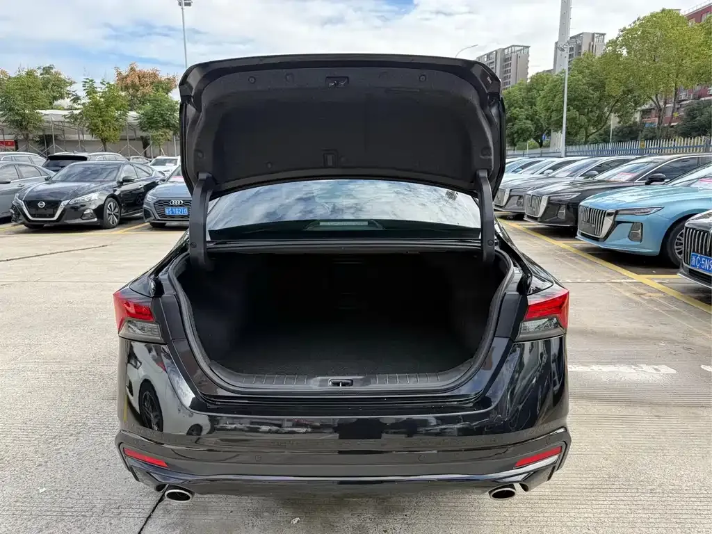 Nissan Teana 2023 из CN, фото 4