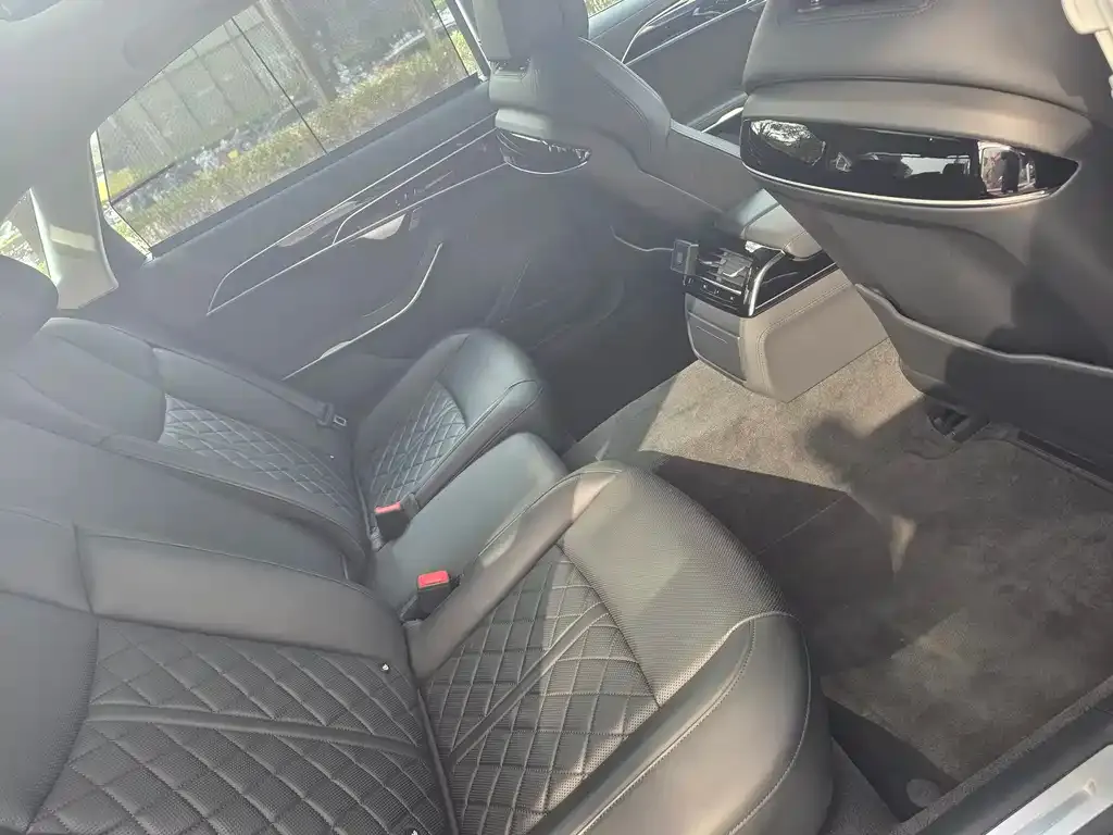 Audi A8 New Energy 2022 из CN, фото 4