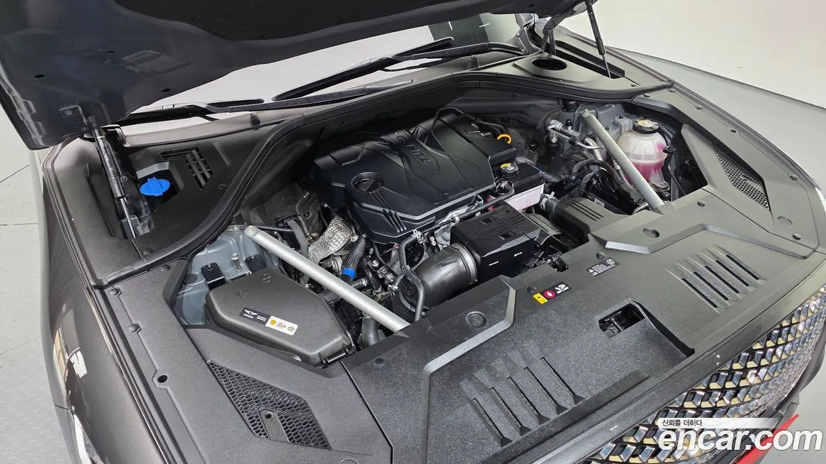 Genesis GV70 2024 из KR, фото 8
