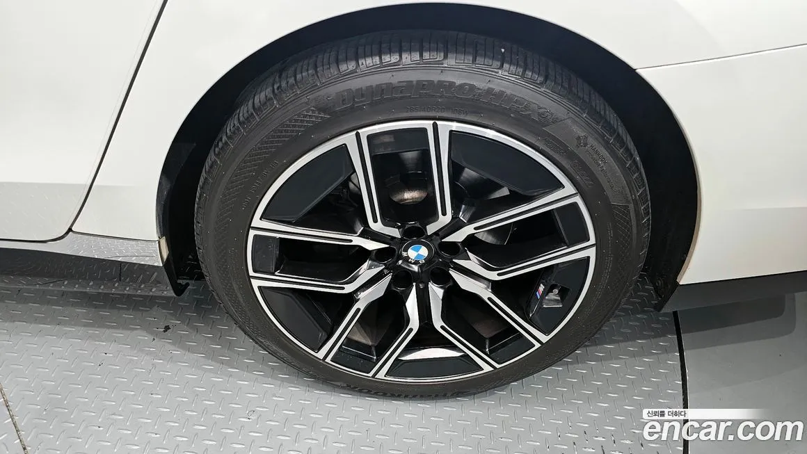 BMW 7-Series 2023 из KR, фото 6