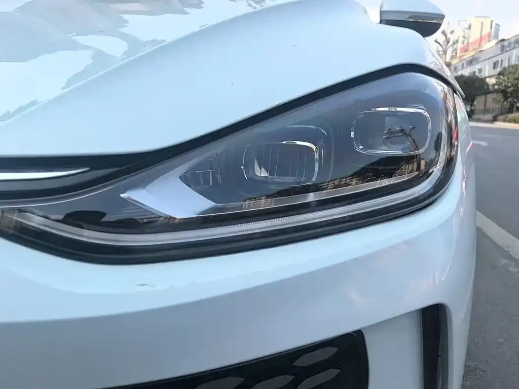 Volkswagen Lamando 2024 из CN, фото 2